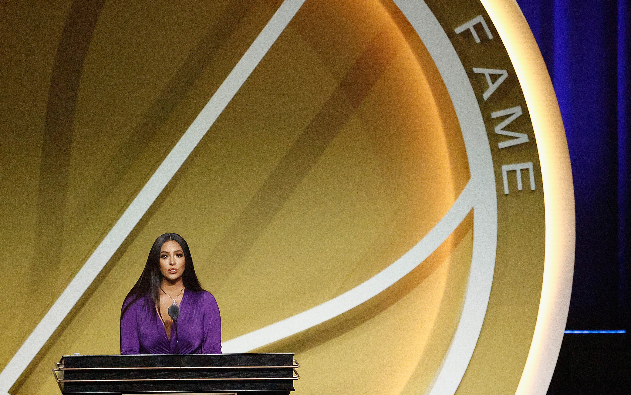 Vanessa Bryant alla cerimonia per l'ingresso nella Hall of Fame di Kobe Bryant