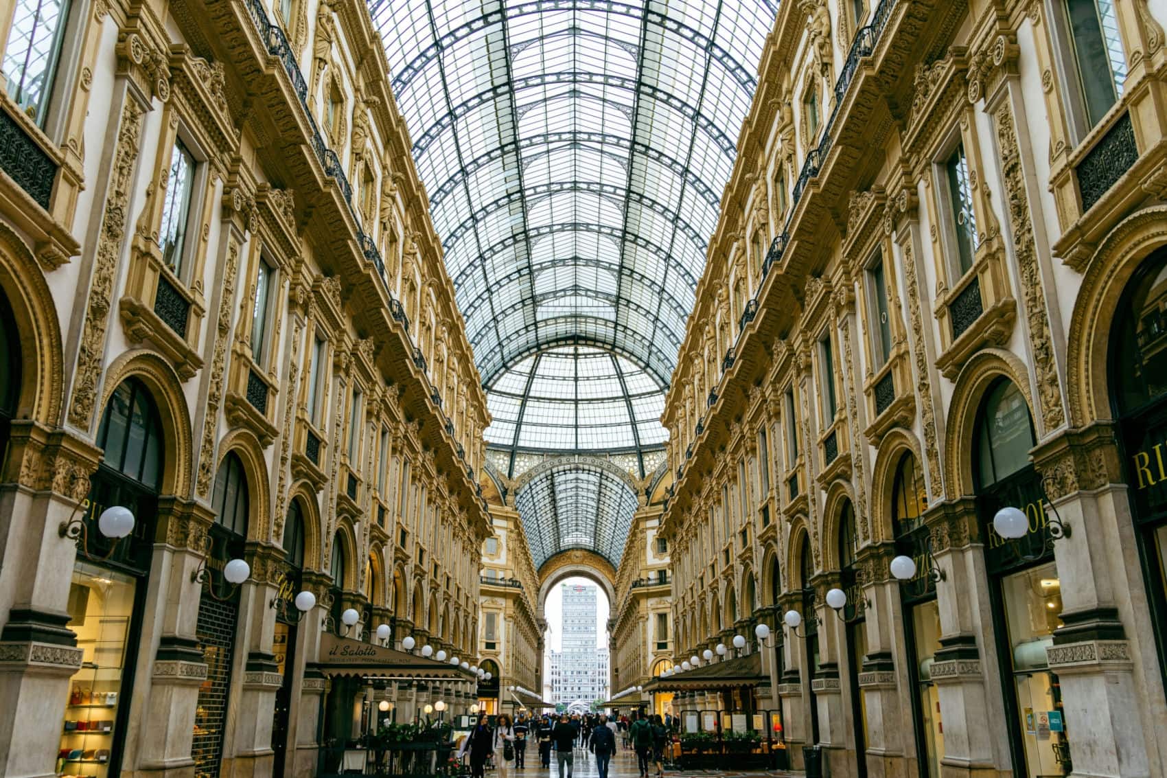 Foto_di_Ayadi_Ghaith_su_Unsplash.jpeg