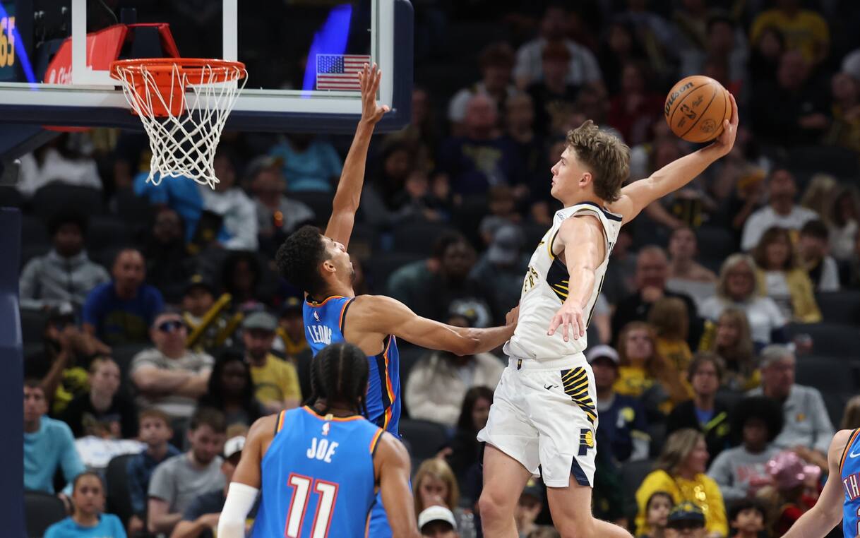 Johnny Furphy Dunk: NBA Preseason Highlights vs. OKC