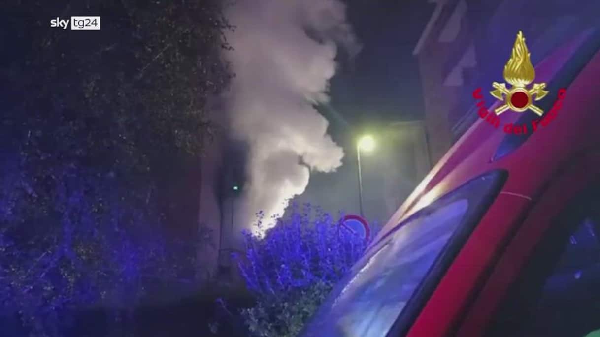 Incendio in condominio a Cornaredo, tre vittime nel Milanese