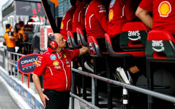 https://static.sky.it/editorialimages/0fb60d9e899715f9a75331b0820d618906db59e6/skysport/it/motori/formula-1/video/2025/06/14/f1-gp-canada-bobbi-commento-video/ferrari_ipa-vasseur.jpg?im=Resize,width=565