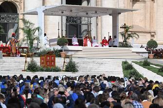 Pope Francis celebrates the Holy Mass of Palm Sunday in Saint Peter's Basilica, Vatican City, 02 April 2023. Palm Sunday is a Christian feast that falls on the Sunday before Easter. The feast commemorates Jesus' entry into Jerusalem, an event mentioned in each of the four Christian canonical Gospels.
ANSA/CLAUDIO PERI