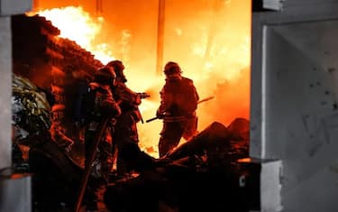 Incendios en Chile, 112 muertos.  Proclaman dos días de duelo nacional