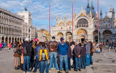 Tour group, Piazza di San Marco, Venice, Italy