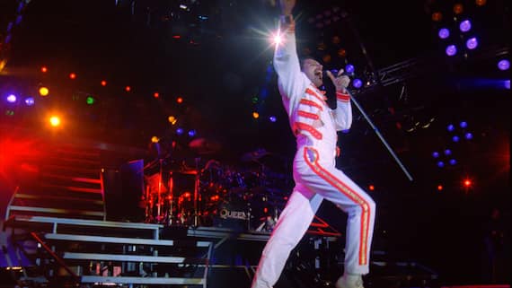 Queen – Hungarian Rhapsody Live in Budapest