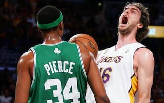 of the Los Angeles Lakers of the Boston Celtics in Game Five of the 2008 NBA Finals on June 15, 2008 at Staples Center in Los Angeles, California. NOTE TO USER: User expressly acknowledges and agrees that, by downloading and/or using this Photograph, user is consenting to the terms and conditions of the Getty Images License Agreement.