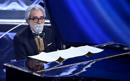 Italian musician Beppe Vessicchio performs on stage at the Ariston theatre during the 72nd Sanremo Italian Song Festival, in Sanremo, Italy, 04 February 2022. The music festival runs from 01 to 05 February 2022.    ANSA/RICCARDO ANTIMIANI
