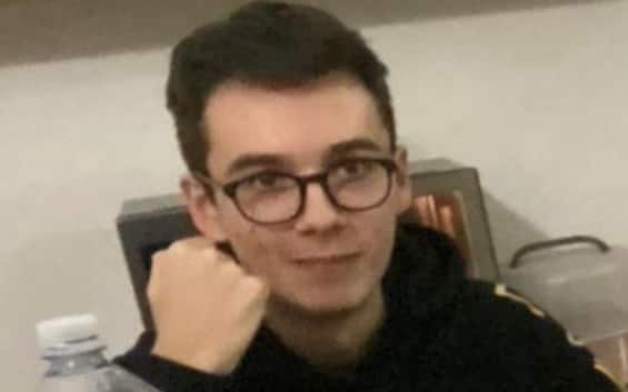 morte andrea prospero a perugia un arresto per istigazione a suicidio