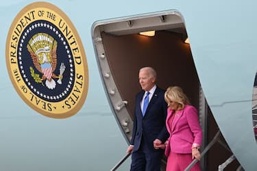 US President Joe Biden and First Lady Jill Biden disembark from Air Force One upon arrival at Los Angeles International Airport in Los Angeles, California, February 3, 2024. The Bidens are on a 3-day trip to Los Angeles, California and Las Vegas, Nevada. (Photo by SAUL LOEB / AFP) (Photo by SAUL LOEB/AFP via Getty Images)