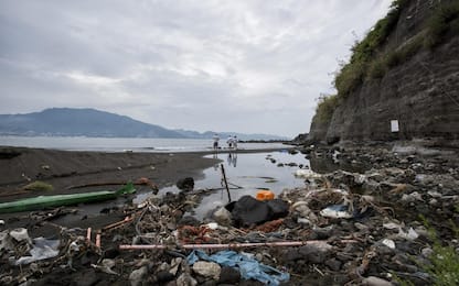 Mare inquinato, Legambiente: batteri oltre i limiti nel 40% dei casi