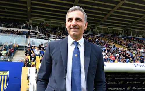 fabio pecchia allenatore del parma durante la partita di calcio di Serie B italiana Parma vs Cagliari allo stadio Tardini a Parma, Italia, 22 aprile 2023. ANSA/ Alessio Tarpini