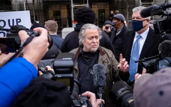 Stephen Bannon, ex stratega di Donald Trump, è colpevole di oltraggio al Congresso per essersi rifiutato di testimoniare davanti alla commissione d'inchiesta sull’assalto del 6 gennaio a Capitol Hill