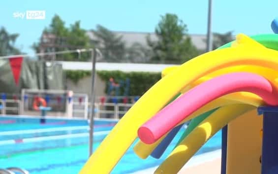 Malore in piscina, bimbo morto dopo due giorni in ospedale Malore in piscina, bimbo morto dopo due giorni in ospedale