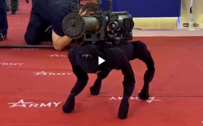 Russia, presentato cane robot per uso militare. Video