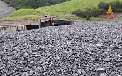 Maltempo al Nord, temporali nel Milanese e maxi-frana vicino a Livigno