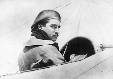 6th June 1911:  French aviator Roland Garros in the cockpit of an aircraft.  (Photo by Branger/Topical Press Agency/Getty Images)