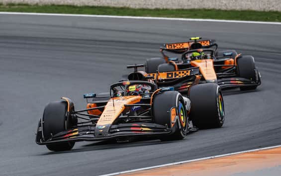 https://static.sky.it/editorialimages/120a4eec50f3158b2e63e9f751c54a9af1fe85d1/skysport/it/motori/formula-1/video/2025/08/31/f1-gp-olanda-vanzini-mondiale-commento-video-1032781/piastri-norris-ipa.jpg?im=Resize,width=565