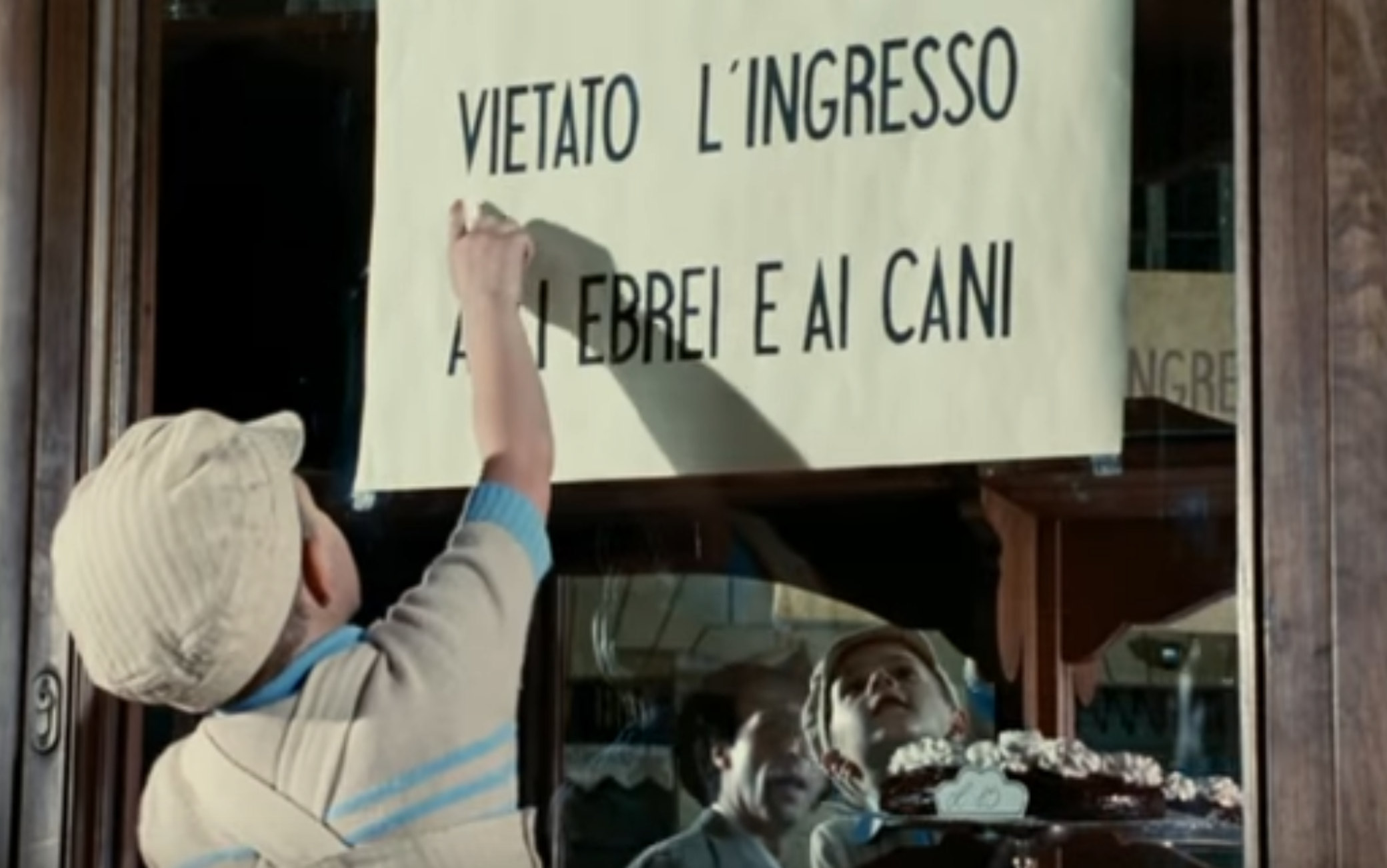 Decorazioni Per Finestre Remembrance Day – Baker Ross, 20 Pezzi Con Papaveri, Soldati E Ghirlande, Lavoretti Per Bambini