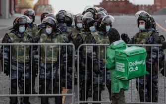 militari russi a Mosca