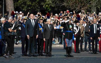 Il presidente della Repubblica Sergio Mattarella e il ministro della Difesa Guido Crosetto durante le celebrazioni per il 77esimo anniversario della proclamazione della Repubblica, Roma, 2 giugno 2023.
Italian president Sergio Matterella (R), flanked by Italian Minister of Defense Guido Crosetto (L), attend the celebrations of Republic Day, in Rome, Italy, 02 June 2023.
ANSA/MASSIMO PERCOSSI