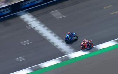 Il sorpasso con cui Rins ha beffato Marquez. VIDEO