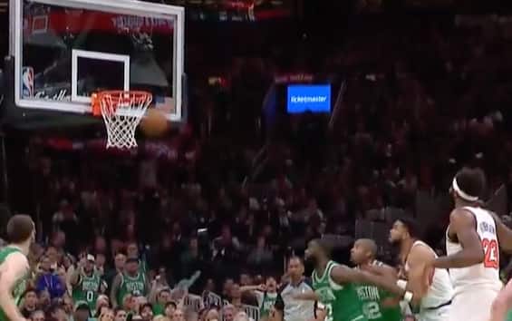 https://static.sky.it/editorialimages/131609f26449c167b1125cef267eecba54d3b495/skysport/it/nba/video/2025/05/08/rrobinson-nba-knicks-celtics-libero-video/Robinson_videoframe_1.jpg?im=Resize,width=565