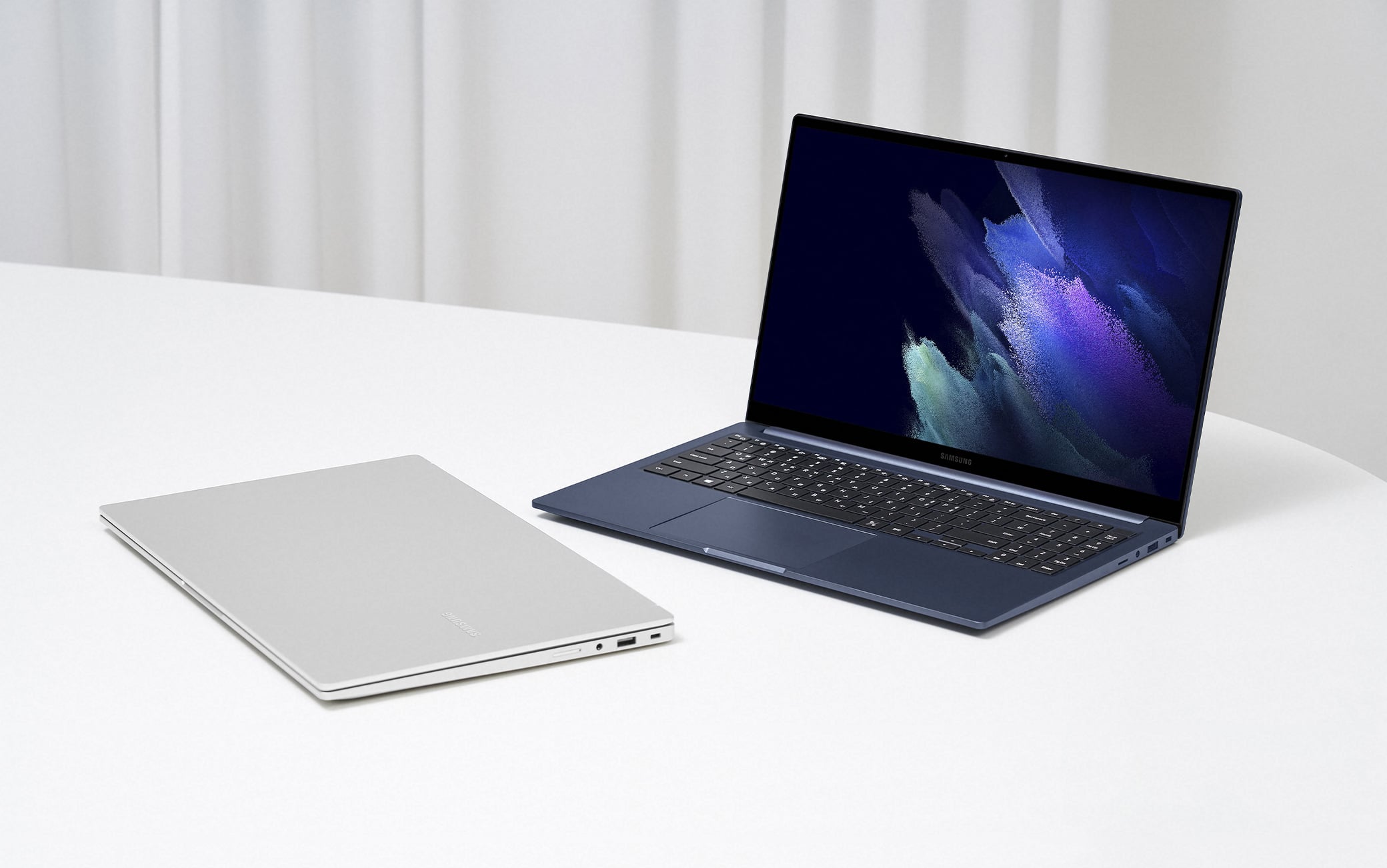 Samsung Galaxy Book