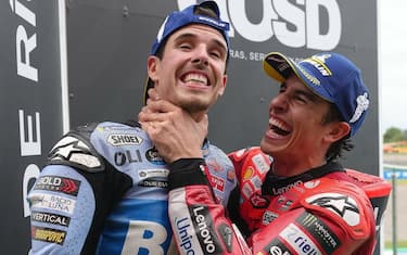 MARC MARQUEZ: 10 E LODE