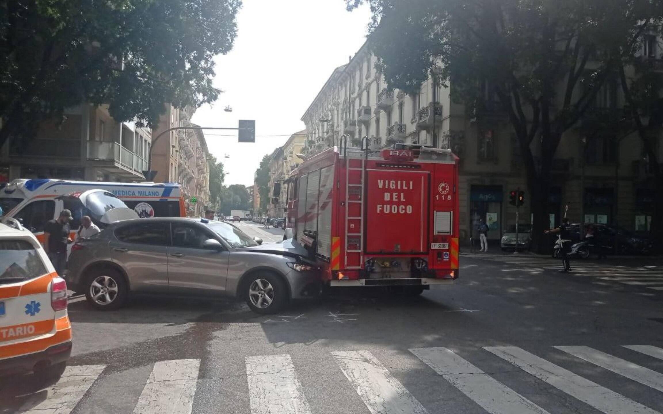 Incidente auto La Russa