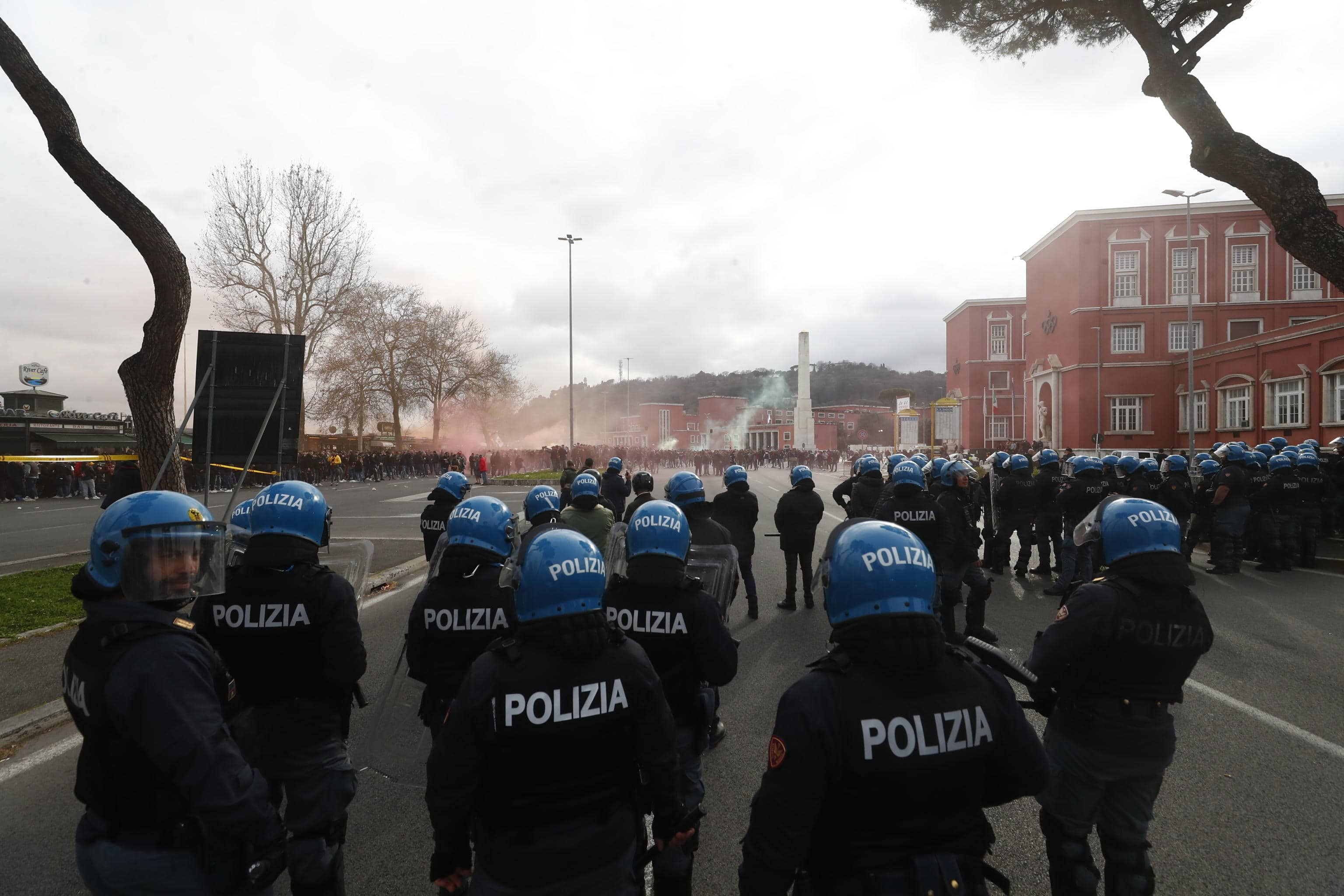 Anti riot police face-off with protesters as hundreds of soccer supporters by Lazio and Roma before the derby outside the Olympic stadium in Rome, Italy, 19 March 2023.
ANSA/ANGELO CARCONI