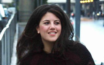 Arrivo all'aeroporto di Fiumicino di Monica Lewinsky. A Roma prenderà parte alla trasmissione televisiva "Domenica in".