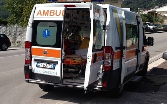 Belluno, si arrampica per una foto su costone che cede: morta una 15enne Belluno, si arrampica per una foto su costone che cede: morta una 15enne