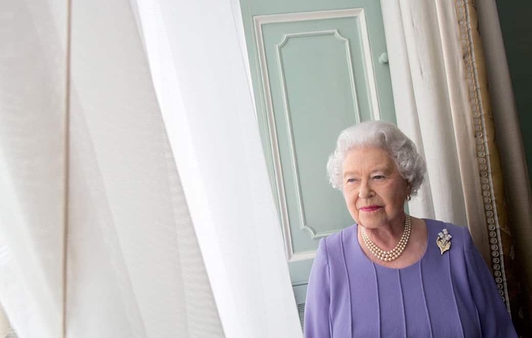 fp272_273a_her_majesty_queen_elizabeth_fp_44878_2008131859_id_1316085.jpg