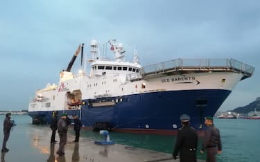 La Geo Barents, di Msf, entrata nel porto di Ancona attraccando alla banchina 22, 12 gennaio 2023. A bordo di ci sono 73 naufraghi, raccolti al largo della Libia alcuni giorni fa. ANSA/DAVIDE GENNARI