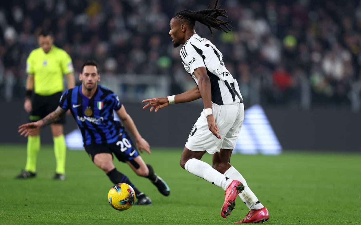 https://static.sky.it/editorialimages/16e7d04ae4f3c8c5ae9adb09bd1845668a4c944b/skysport/it/calcio/serie-a/2025/09/09/juve-inter-giocatori-nazionali/juventus_inter_getty_thuram_calhanoglu.jpg?im=Resize,width=1218