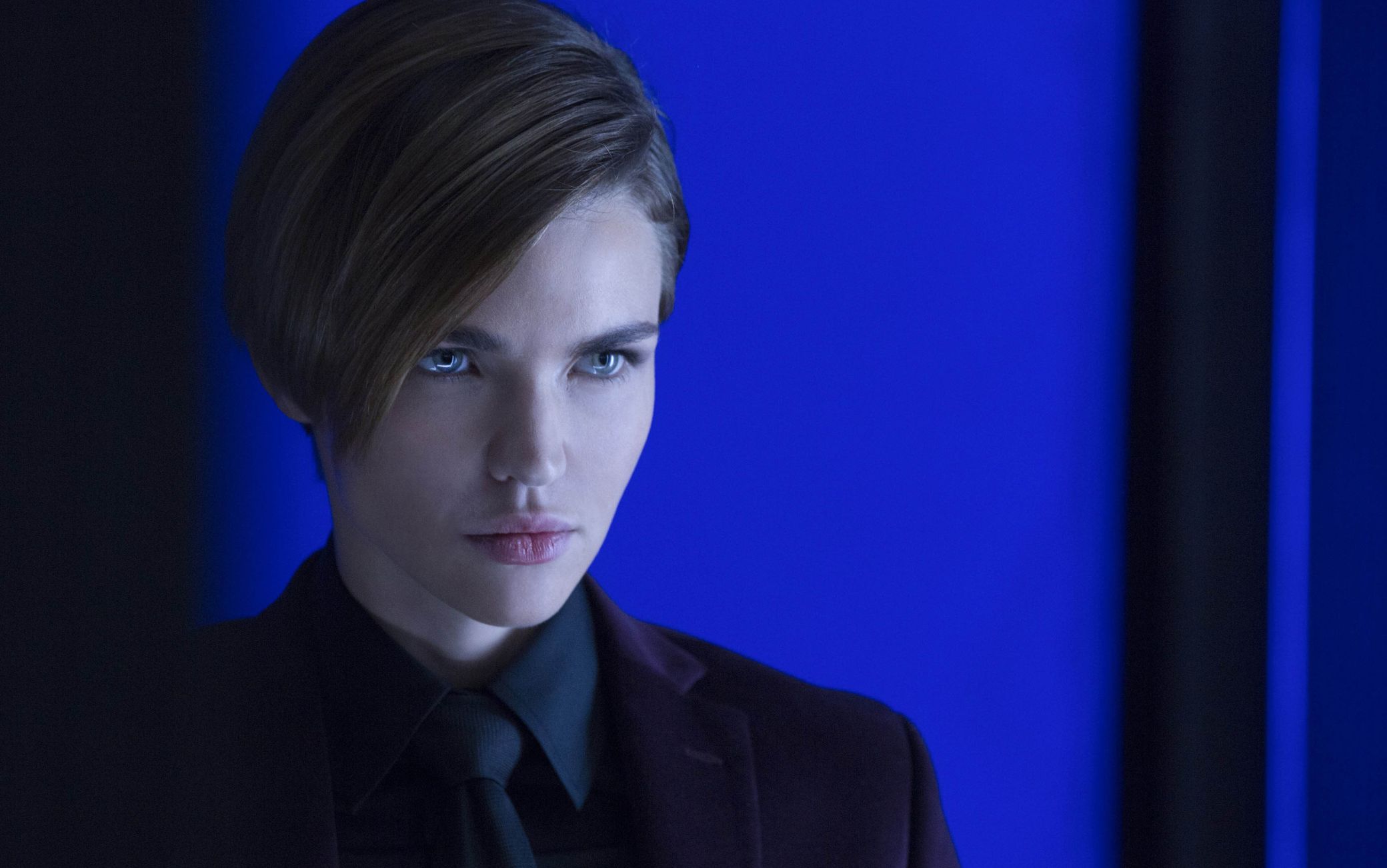 John Wick 2, il cast del film con Keanu Reeves, Riccardo Scamarcio e