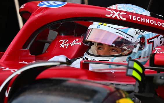 https://static.sky.it/editorialimages/179bc955fa21aeba4b801623a20e2bbda9766d2c/skysport/it/motori/formula-1/video/2025/05/24/f1-gp-monaco-pole-turrini-commento-video/f1_monaco_getty_leclerc_qualifiche_monaco_2025.jpg?im=Resize,width=565