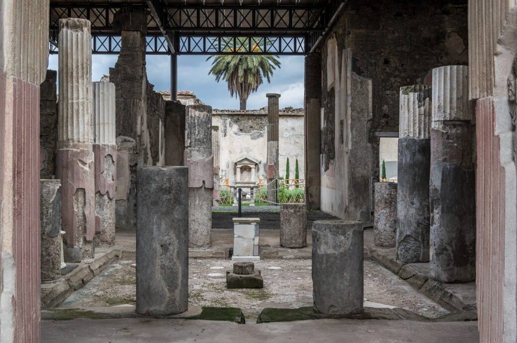 _Casa_dei_Dioscuri_courtesy_Parco_Archeologico_di_Pompei.jpg