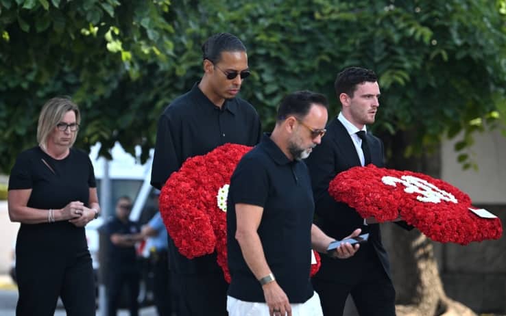 Van Dijk Robertson funerali Diogo Jota