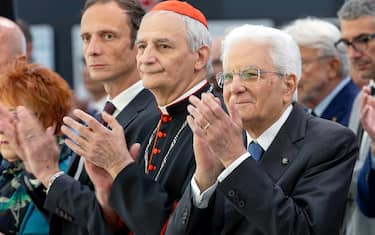 Trieste - Il Presidente della Repubblica Sergio Mattarella  con S.E.R. Card. Matteo Maria Zuppi e il Presidente della Regione Autonoma Friuli-Venezia Giulia Massimiliano Fedriga alla cerimonia di apertura della Settimana Sociale dei Cattolici in Italia, oggi 3 luglio 2024.
(Foto di Paolo Giandotti - Ufficio Stampa per la Stampa e la Comunicazione della Presidenza della Repubblica)