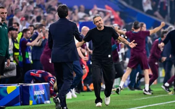 https://static.sky.it/editorialimages/18a3f1e12ee613d07f99c58982e7c59909ddd396/skysport/it/calcio/champions-league/video/2025/06/01/luis-enrique-psg-inter-conferenza-video/ipa_luis_enrique_inzaghi.jpg?im=Resize,width=565