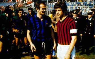 © Ravezzani/LaPresse
14-04-1976 Milano, Italia
Calcio
Derby Inter-Milan
Nella foto: SANDRO MAZZOLA e GIANNI RIVERA.