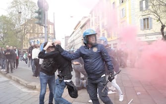 Milano, Manifestazione nazionale per la Palestina Libera e contro il genocidio. scontri con la polizia all'altezza del  piazzale Baiamonti