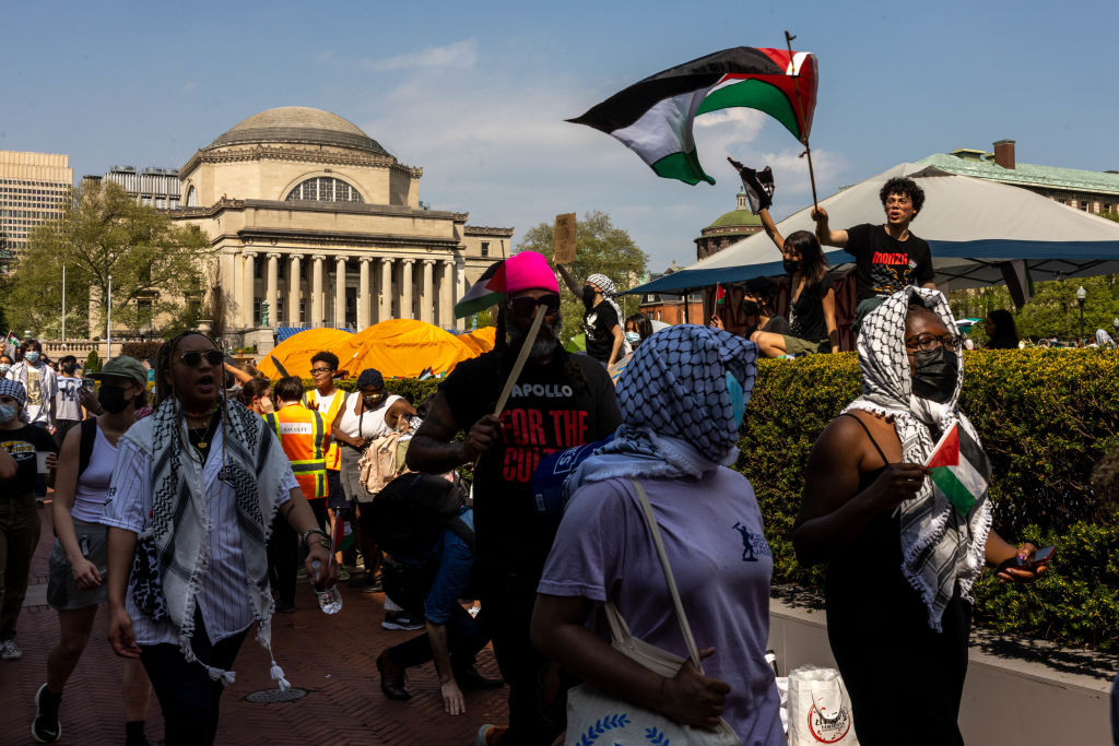 NEW YORK, NEW YORK - APRIL 29: Demonstrators on the campus of Columbia University picket around the encampment established in support of Palestinians in Gaza on April 29, 2024 in New York City. Pro-Palestinian demonstrators marched as a 2 p.m. deadline to clear the encampment given to students by the university came and went. The students were given a suspension warning if they did not meet the deadline. Students at Columbia were the first from an elite college to erect an encampment, demanding that the school divest from Israel amid the Israel-Hamas war, in which more than 34,000 Palestinians have been killed in the Gaza Strip.  (Photo by Alex Kent/Getty Images)