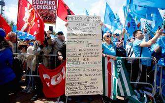 Manifestazione unitaria di Cigl, Cisl e Uil "Per una nuova stagione del lavoro e dei diritti" a Milano, 13 maggio 2023.ANSA/MOURAD BALTI TOUATI


