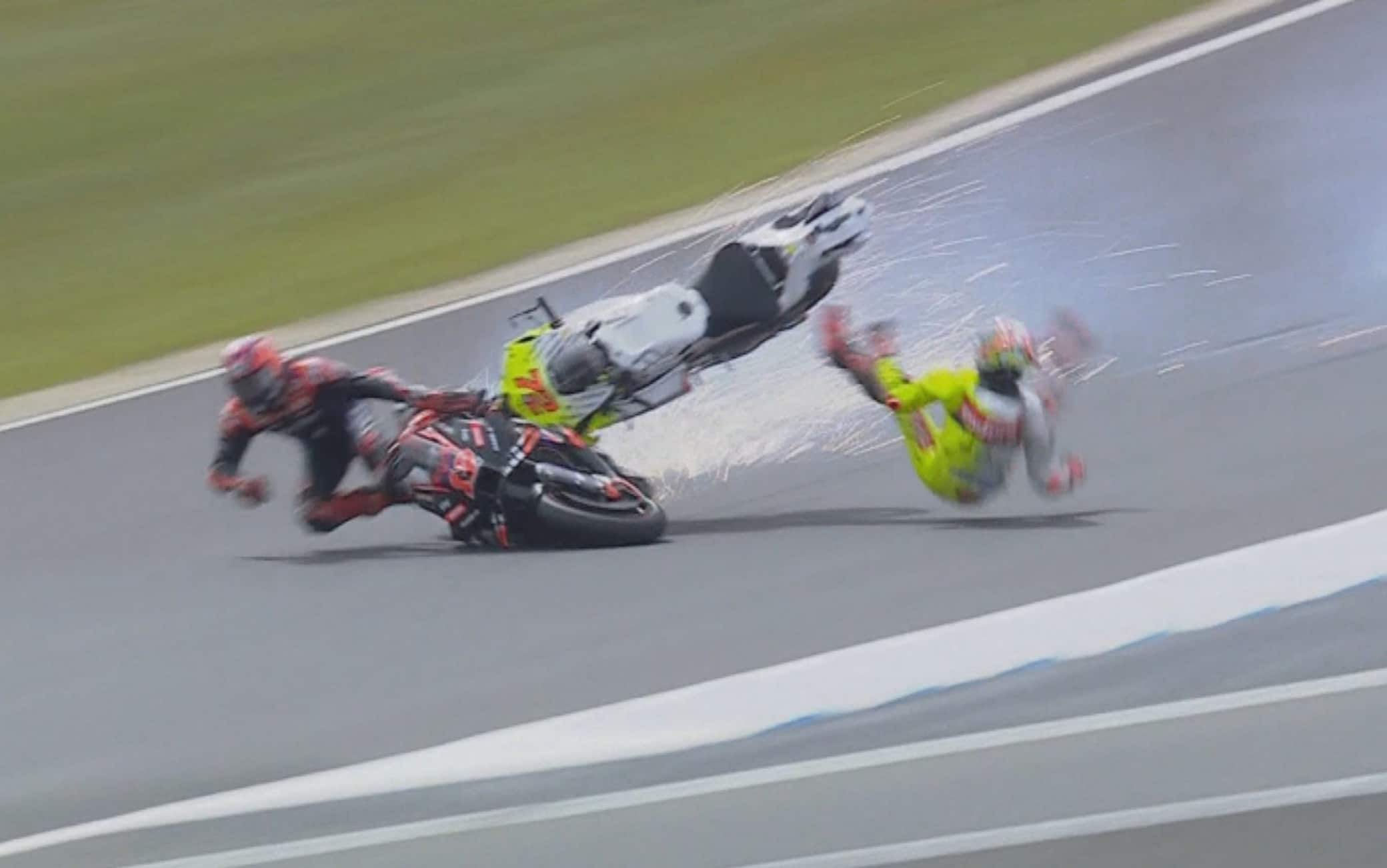 Bezzecchi Vinales, incidente nella Sprint Race dell'Australia. VIDEO | Sky  Sport