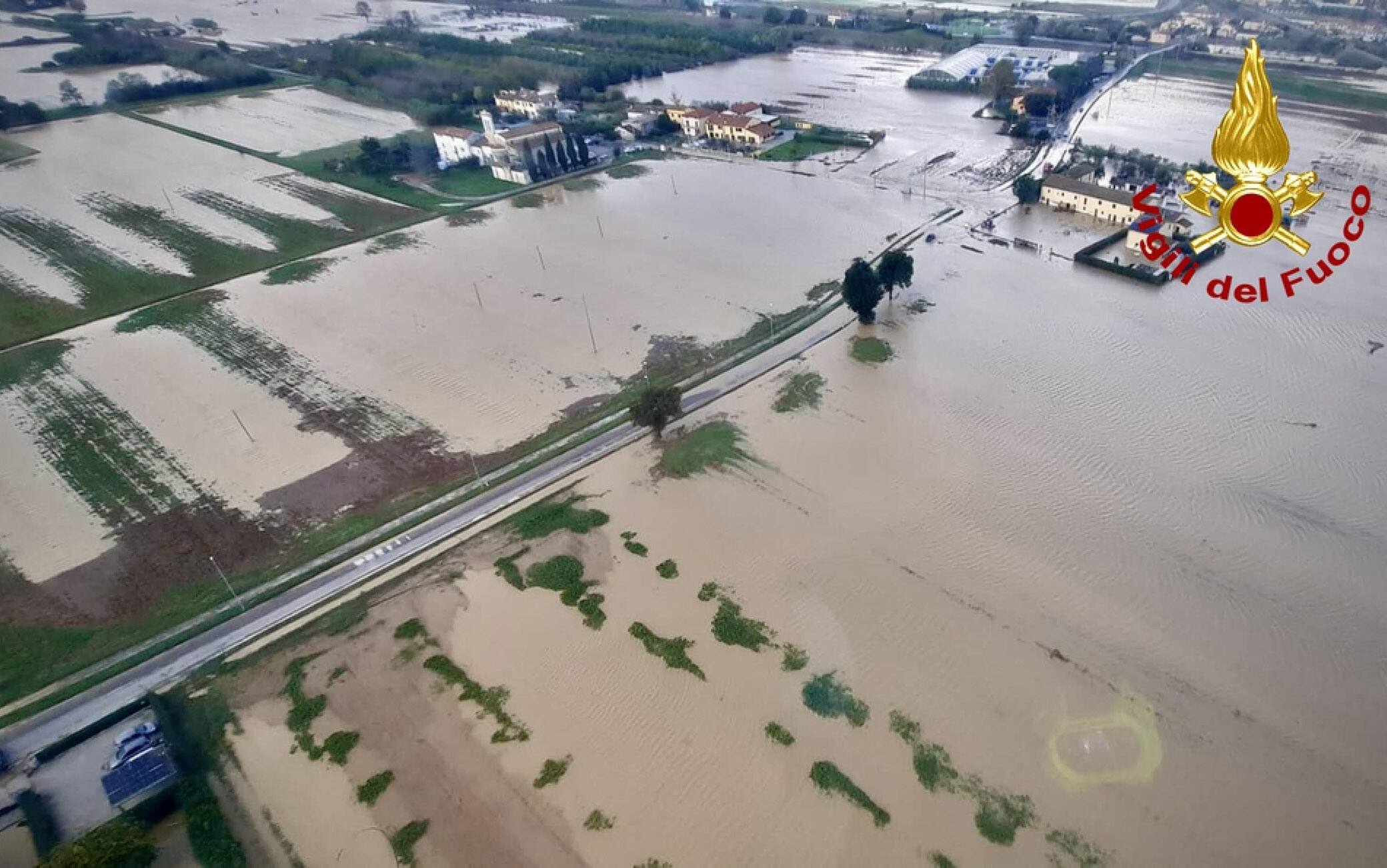 Maltempo, Toscana In Ginocchio Per Tempesta Ciaran: 6 Morti. Nuova ...