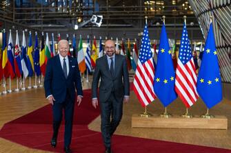L’uso di armi chimiche da parte di Putin? “Noi risponderemo se lui le utilizzerà, la natura della risposta dipenderà dalla natura dell’uso”. Così Joe Biden a Bruxelles