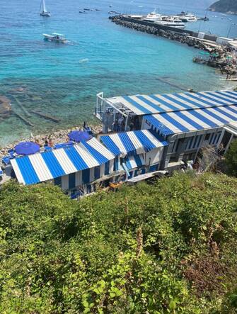 Bus precipitato a Capri