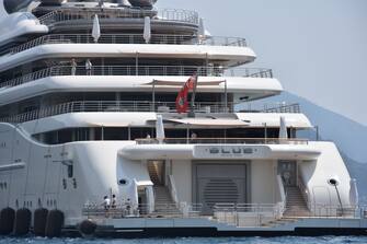 MUGLA, TURKIYE - SEPTEMBER 01: Sheikh Mansour Bin Zayed Al-Nahyan's 160-meter-long yacht "Blue", the world's fifth largest yacht with the Cayman Islands flag, anchors in Marmaris district of Mugla, Turkiye on September 01, 2022. (Photo by Sabri Kesen/Anadolu Agency via Getty Images)